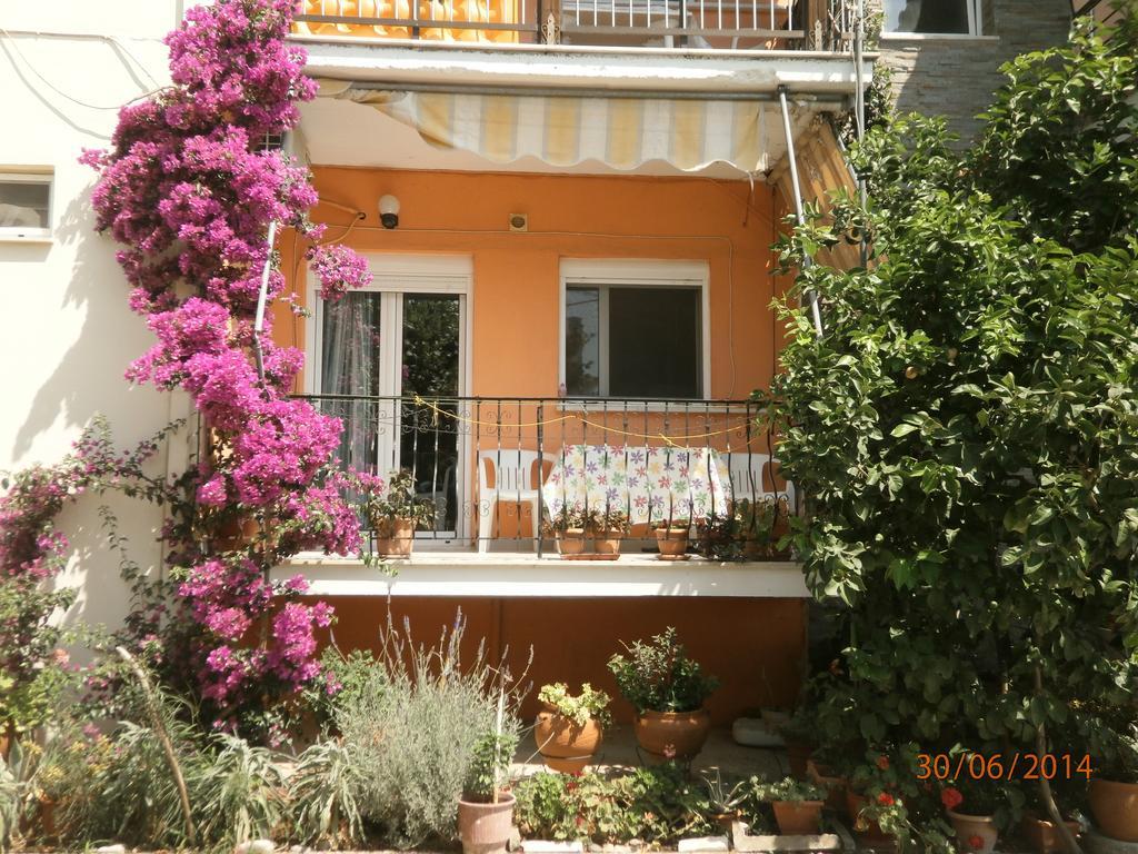 Ioannis Avrades Apartments Agiokampos Room photo